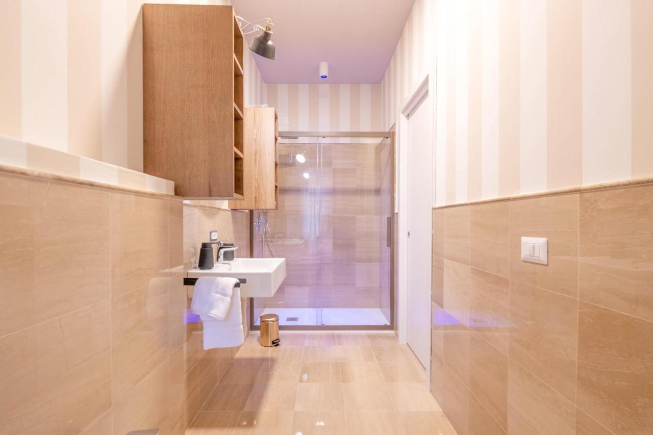 City Gate - Luxury Suites บารี ภายนอก รูปภาพ