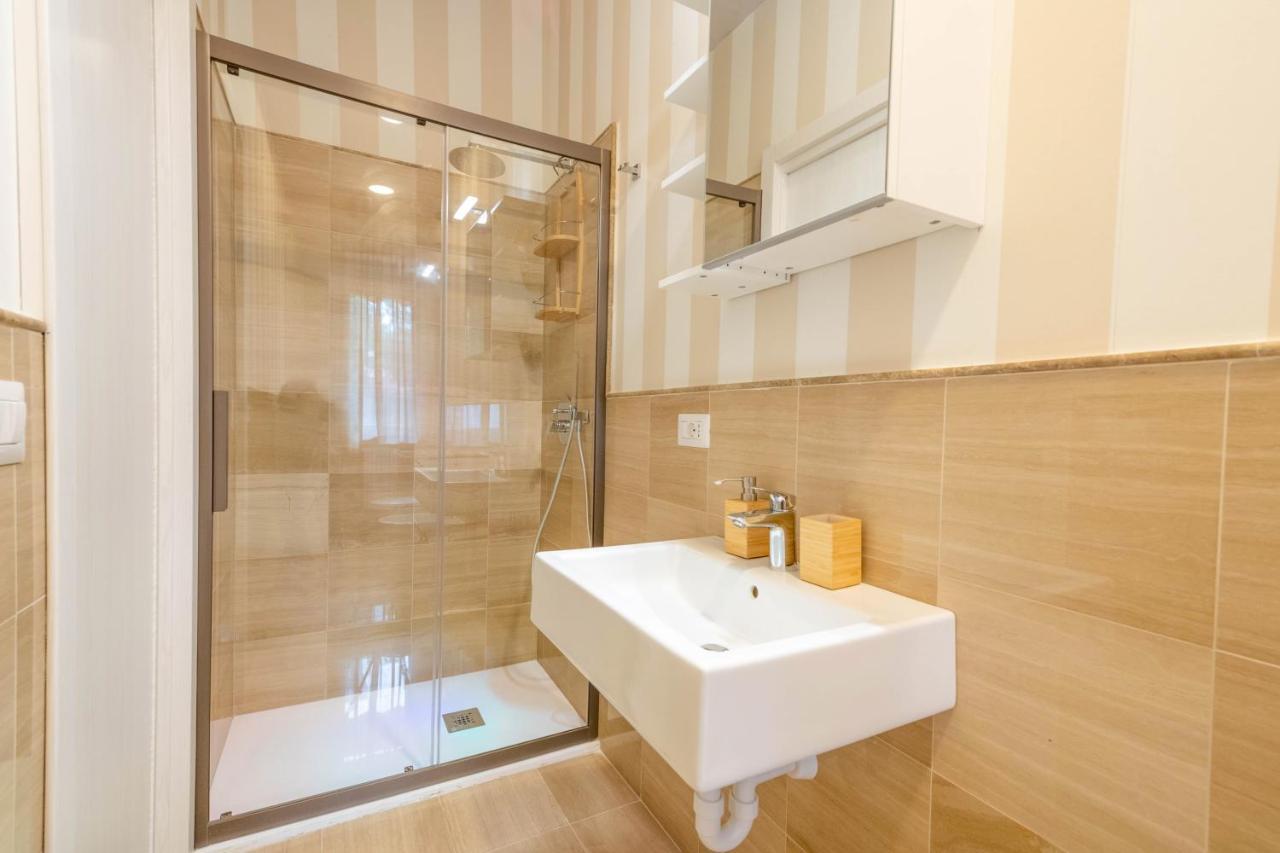 City Gate - Luxury Suites บารี ภายนอก รูปภาพ