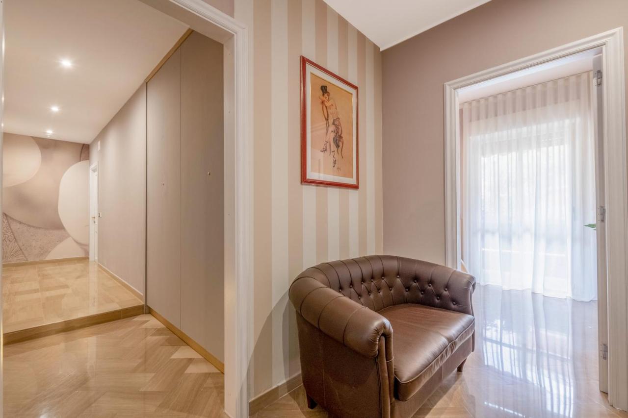 City Gate - Luxury Suites บารี ภายนอก รูปภาพ